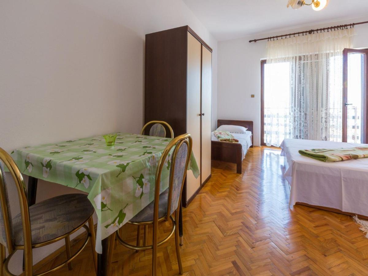 Apartments Ankica Цриквеница Экстерьер фото