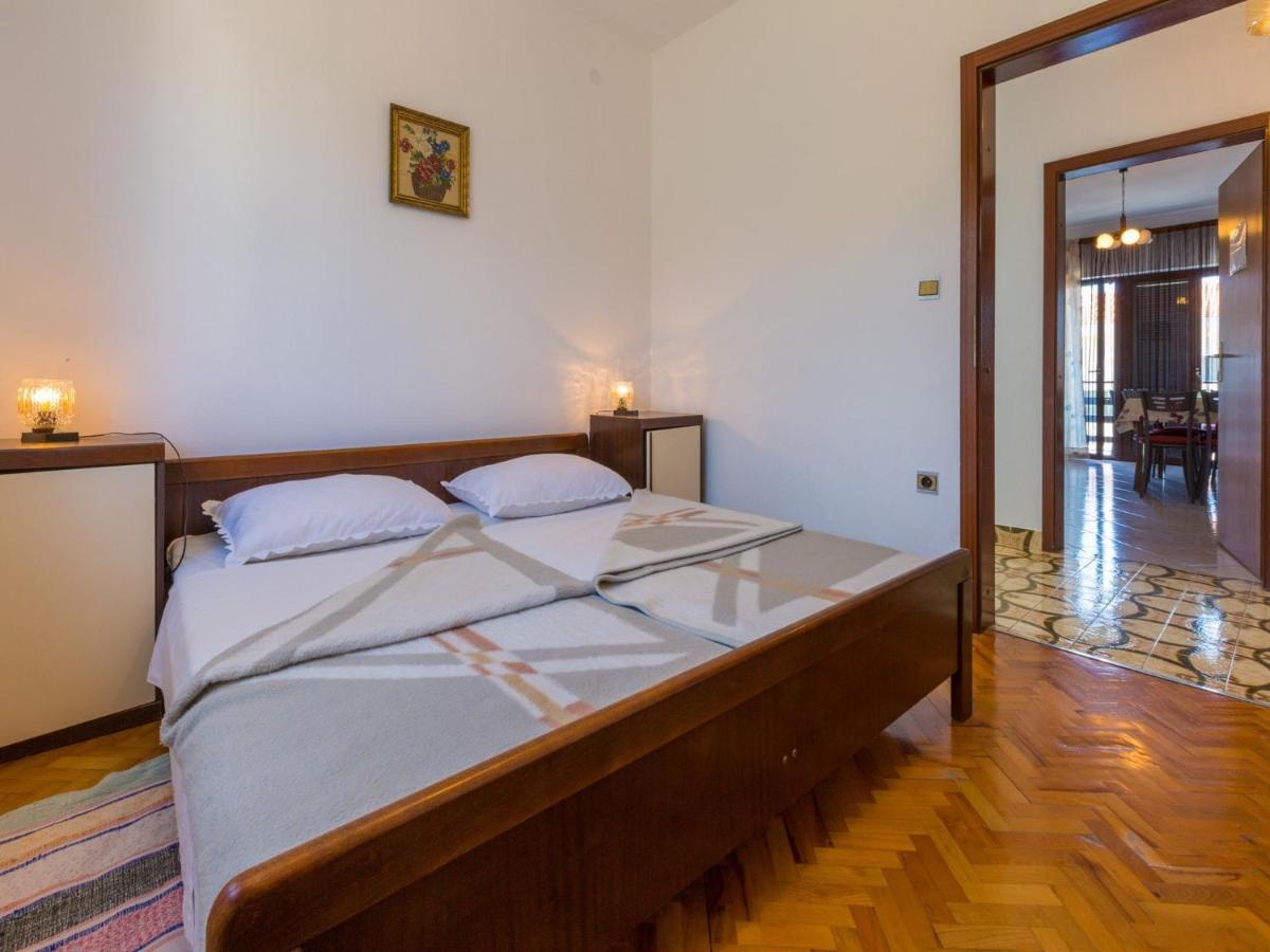 Apartments Ankica Цриквеница Экстерьер фото